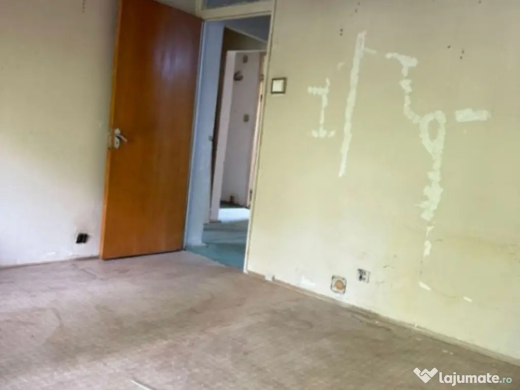 Rahova-Salaj | 4 camere | 84mp | 1/4 | dec | renovat complet