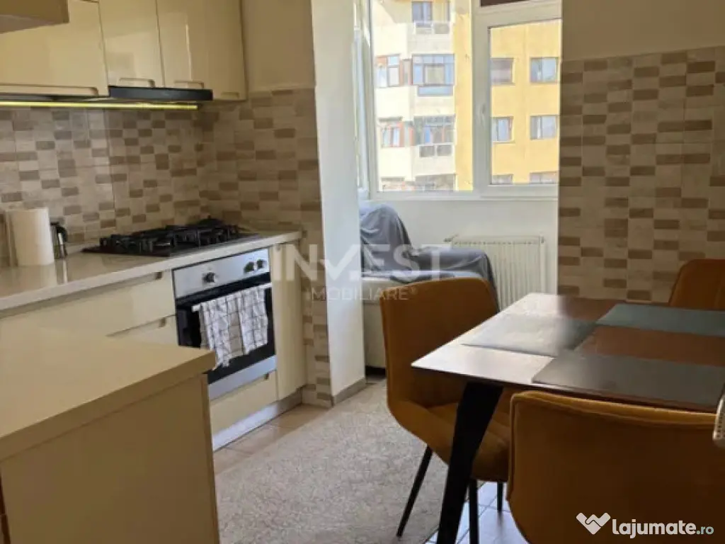 Apartament 2 camere, decomandat, Nicolina, etaj intermediar 