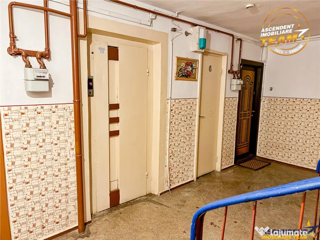 Film! Apartament cu 3 camere, decomandat, Ciucului, Sfantu G 