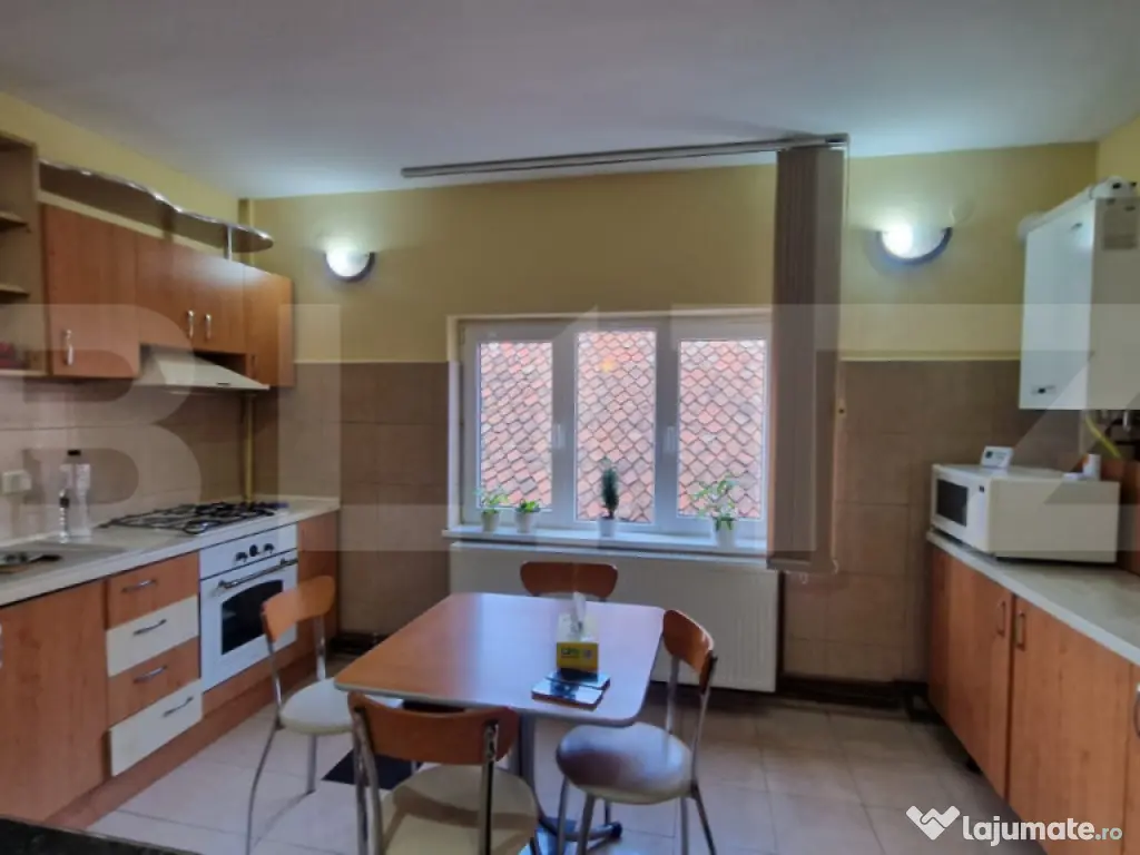 Casa in inima Brasovului Pretabil afacere si locuinta 