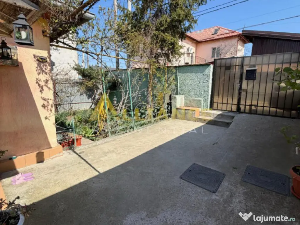 EXCLUSIVITATE casa teren 754 mp | 2 locuinte | garaj | Cat 