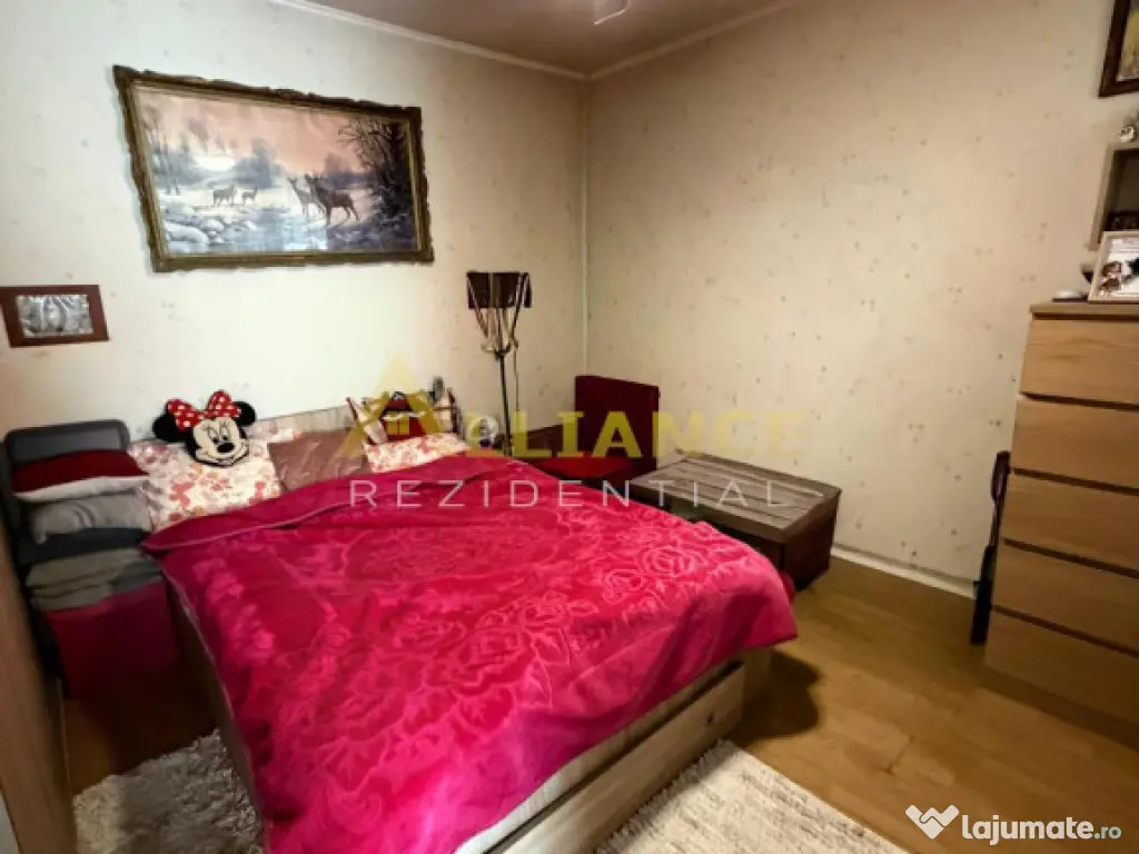 EXCLUSIVITATE casa teren 754 mp | 2 locuinte | garaj | Cat 