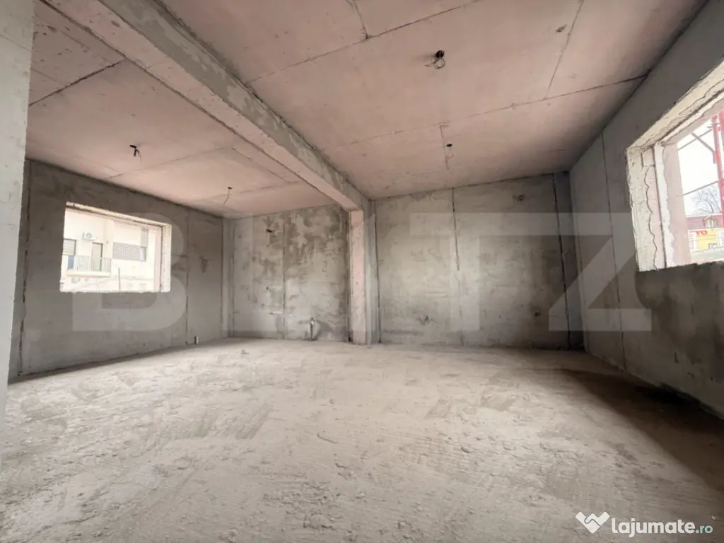 Casă modernă in Ploiesti + curtea + 2 locuri de parcare. 