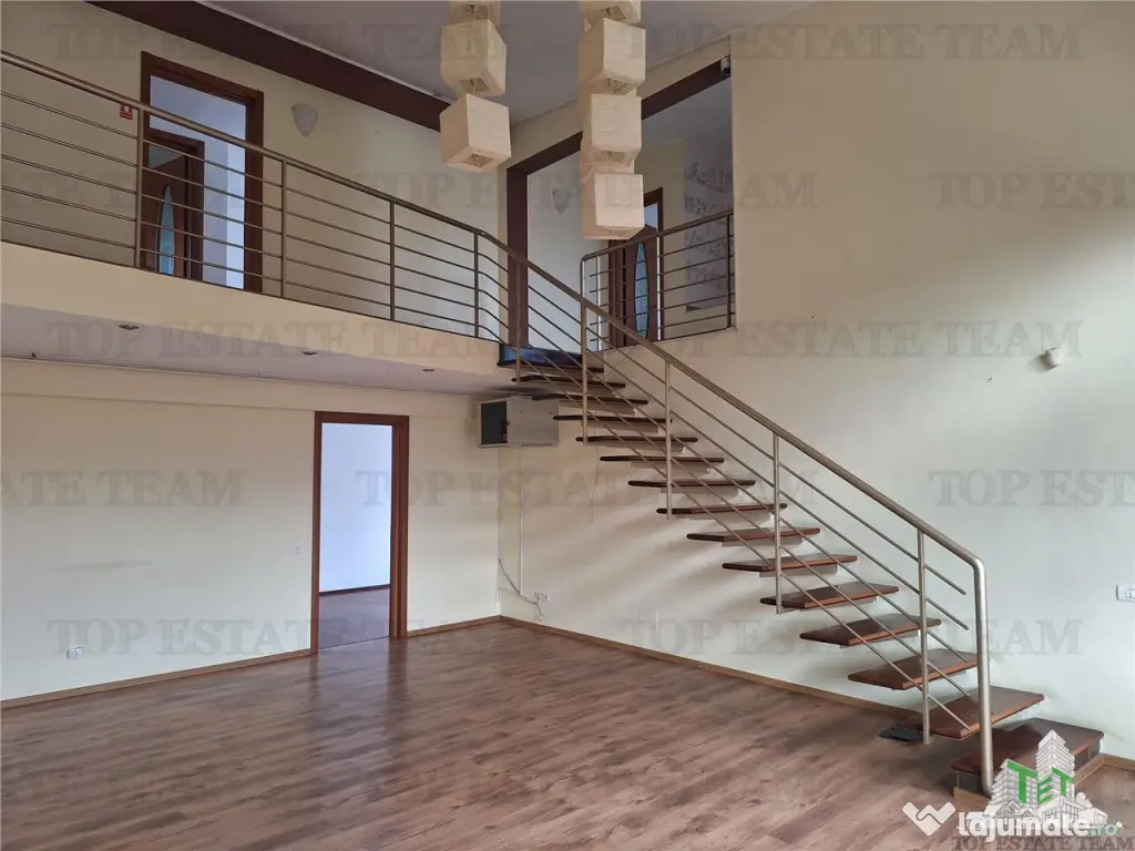 Super pret!! Imobil S P 4 cu 6 locuri de parcare si boxe in 