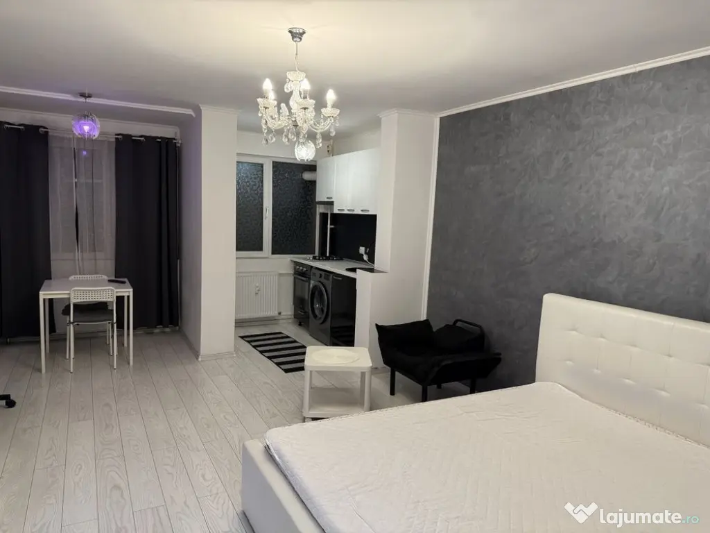 Dristor etaj 4 open space 