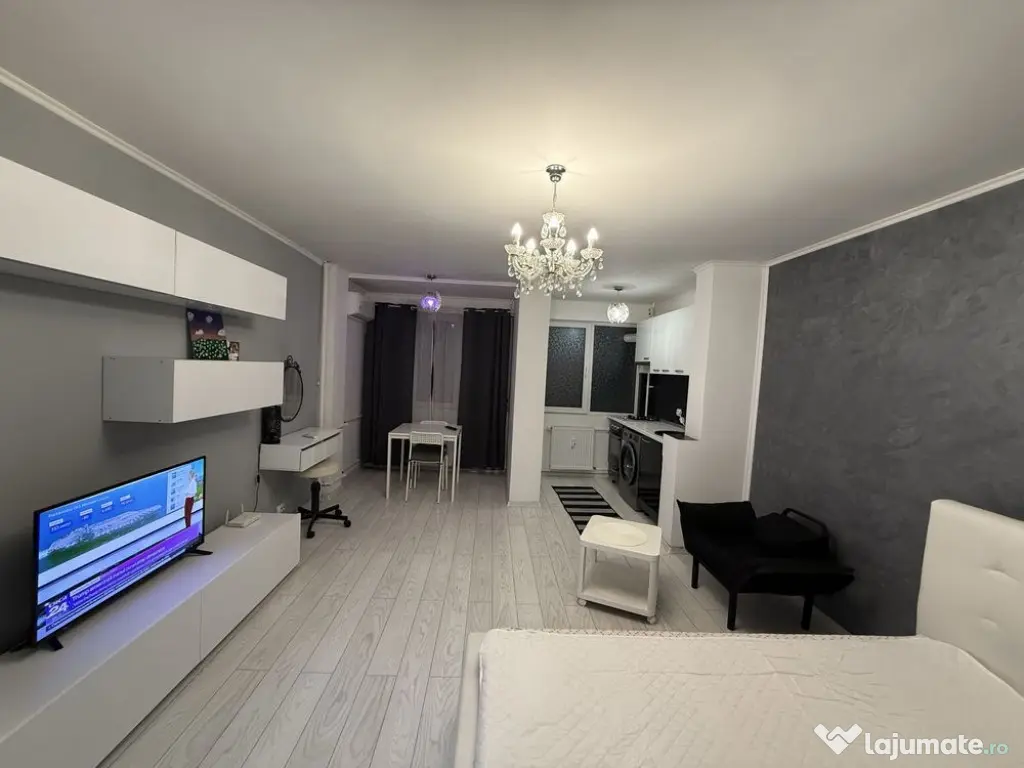 Dristor etaj 4 open space 