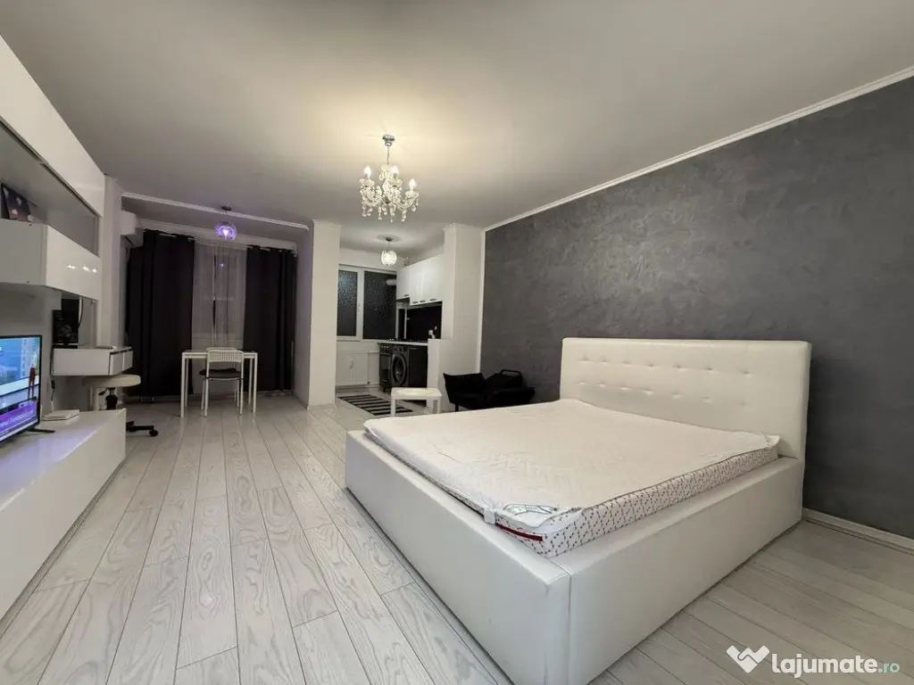 Dristor etaj 4 open space 