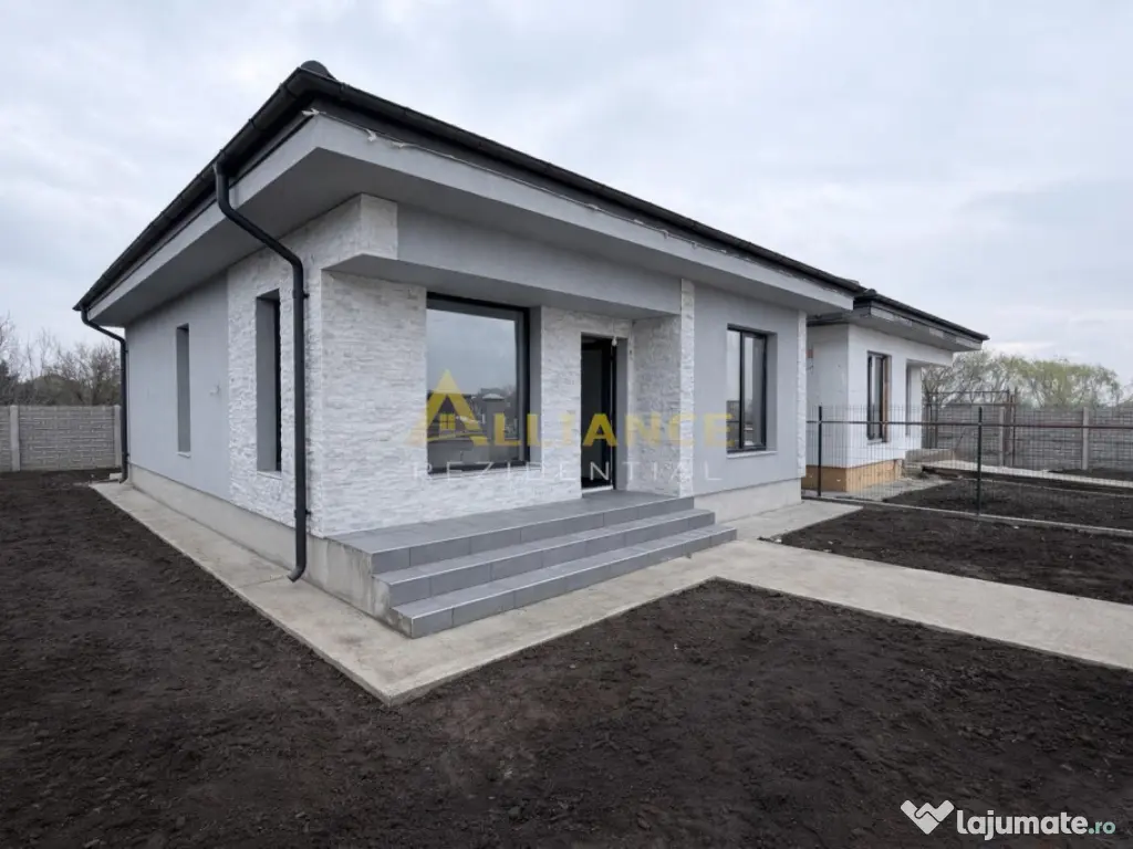 Casa Individuala - 3 camere - 1 baie - 250mp teren 