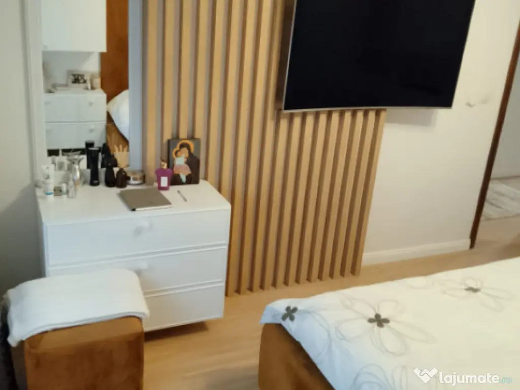 Casă P+1 , 120mp utili , 240mp teren , zona Consul 