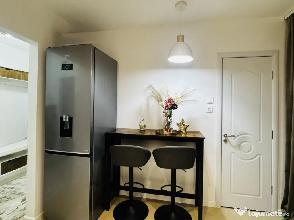 Apartament 3 camere mobilat și utilat 