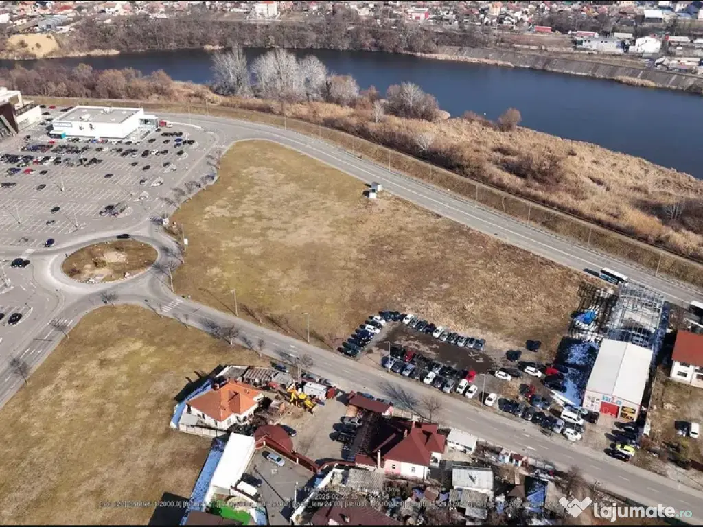 Teren de vânzare Shopping City Râmnicu Vâlcea 6.628 mp