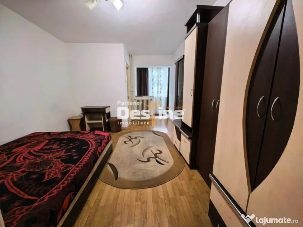 Chirie Garsoniera 24 mp etaj intermediar, mobilata, disponib 