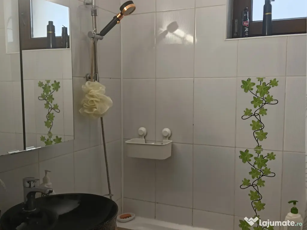 Apartament 3 camere cu gradina proprie