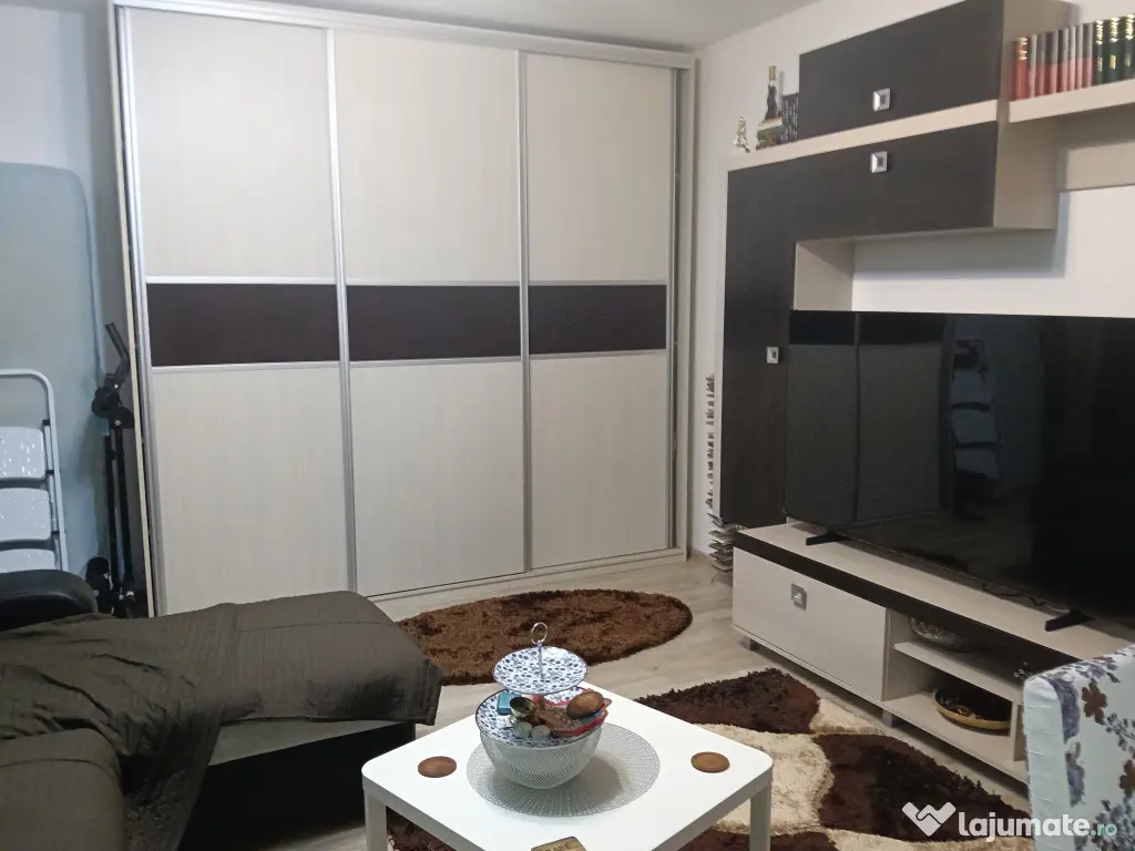 Apartament 3 camere cu gradina proprie