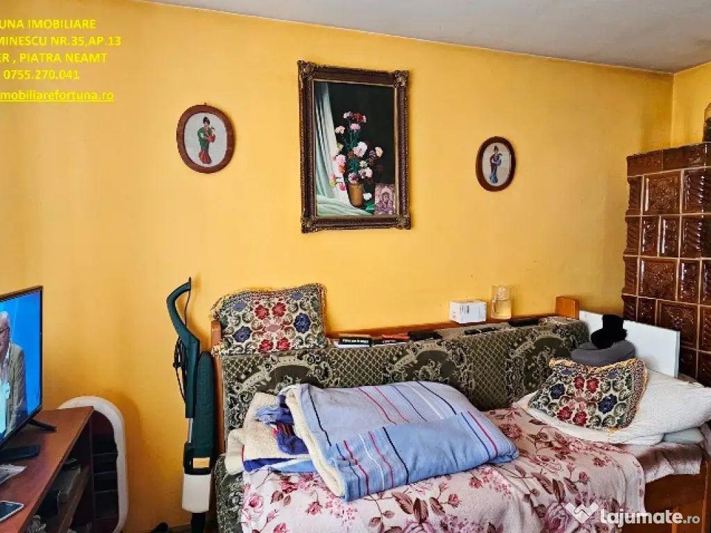 Casa + Anexa + Teren 6000 mp, la 10 minute de oras, com.Garcina 