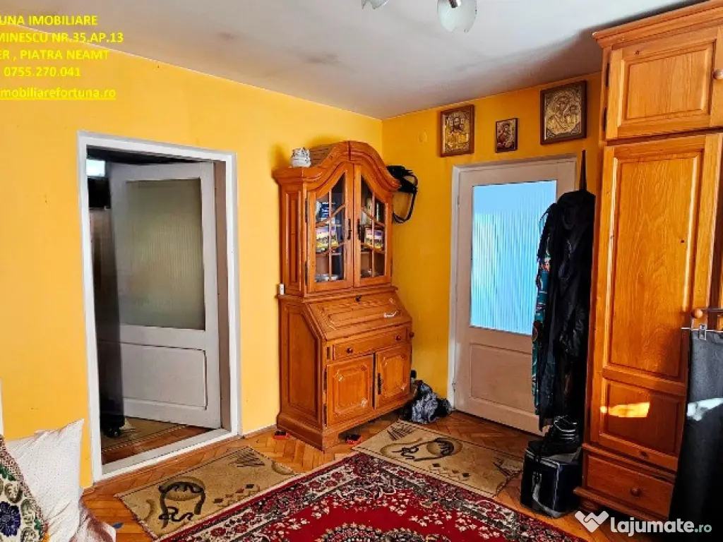 Casa + Anexa + Teren 6000 mp, la 10 minute de oras, com.Garcina 