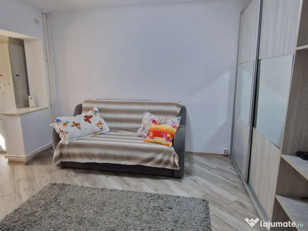 Anda, doua camere parter inalt. 