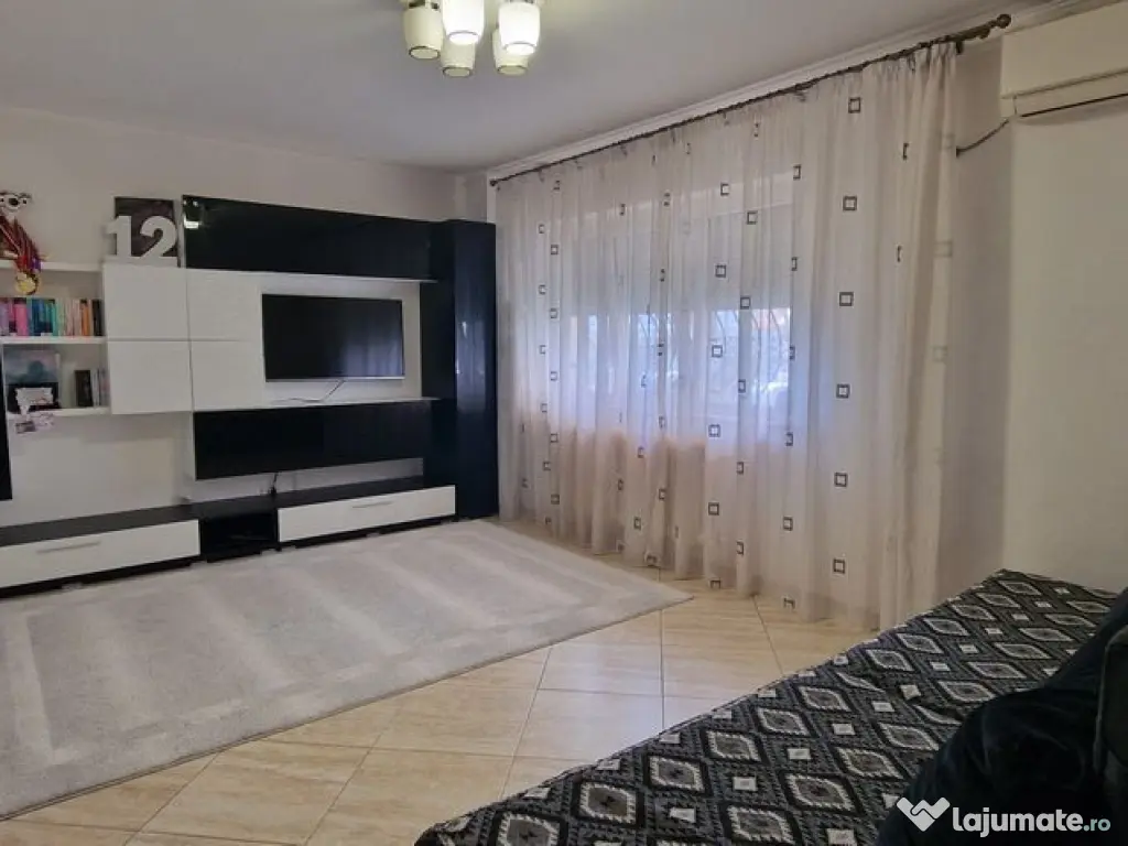 Anda, doua camere parter inalt. 