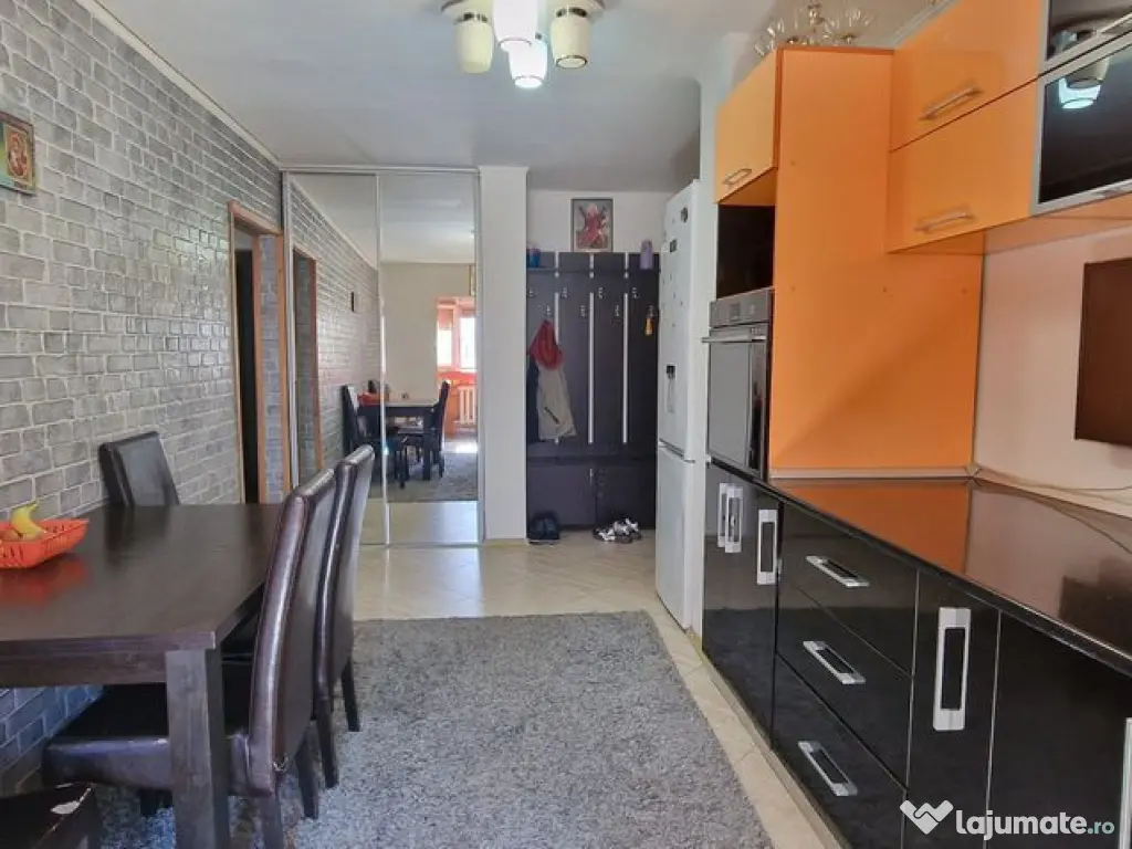 Anda, doua camere parter inalt. 