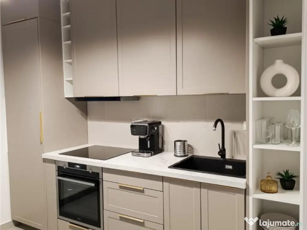 Apartament 2 camere elegant, luxos si luminos, Coresi, Tract 