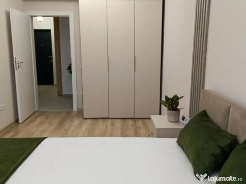 Apartament 2 camere insorit LUX , Tractorul, Coresi 