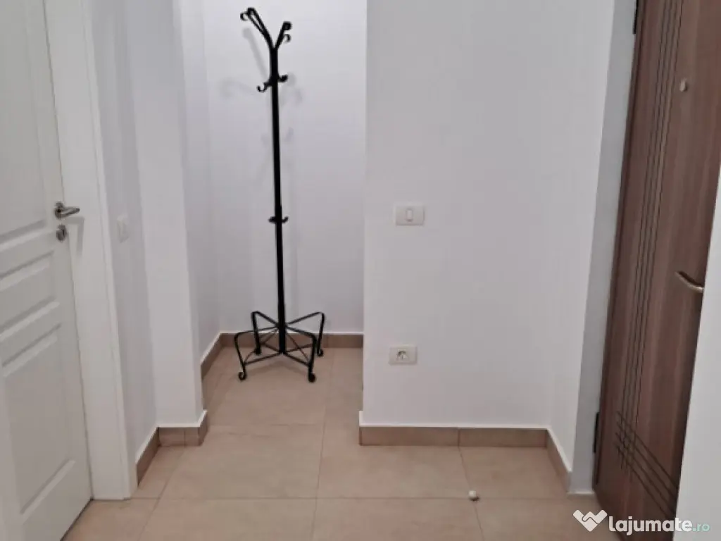 Apartament 2 camere, situat in Faleza Nord 