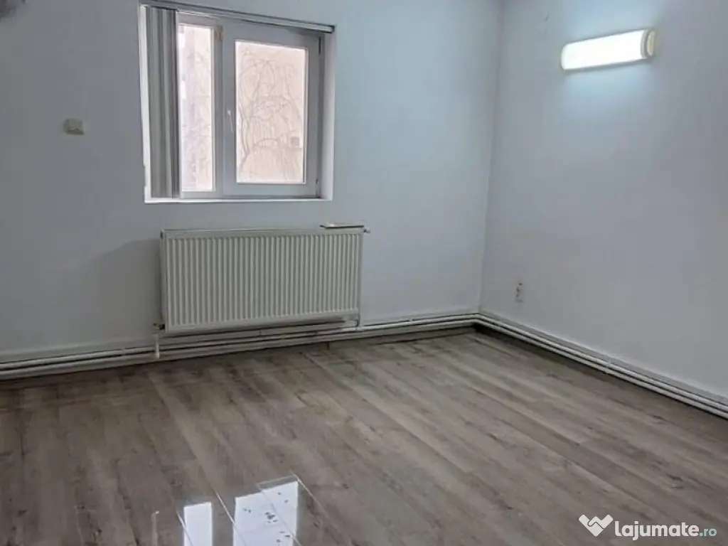 Vila,9 cam,zona Unirii,Splai,Metrou Timpuri Noi. 