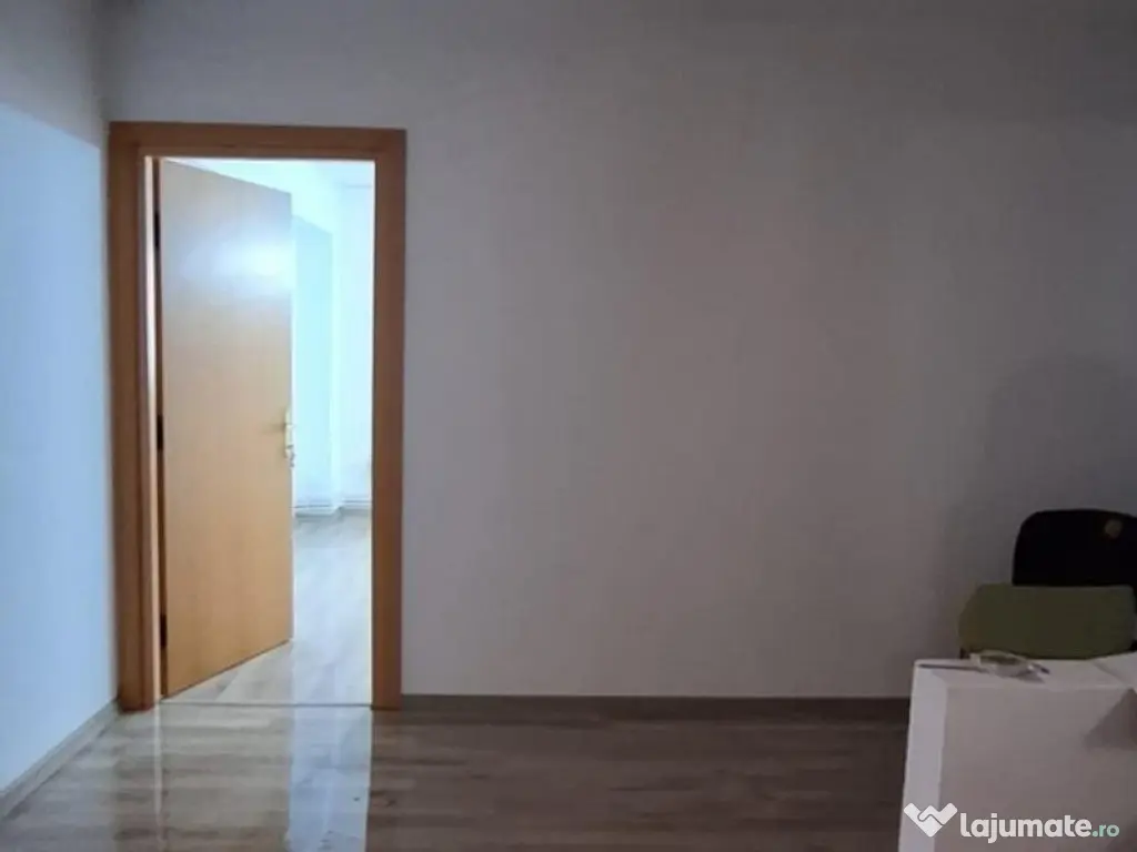 Vila,9 cam,zona Unirii,Splai,Metrou Timpuri Noi. 