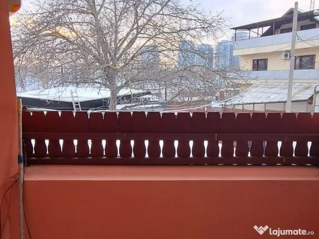 Vila,9 cam,zona Unirii,Splai,Metrou Timpuri Noi. 