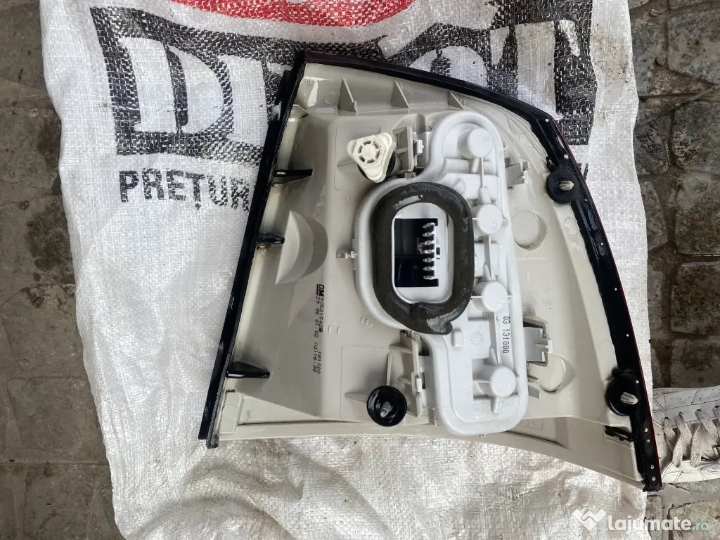 Tripla spate Opel Astra G 