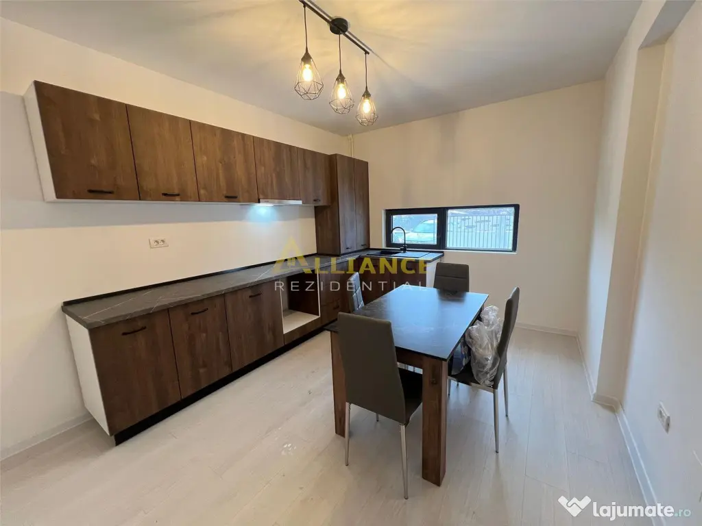 Vila mobilata -4 camere-bulevardul principal- 1 minut STV 