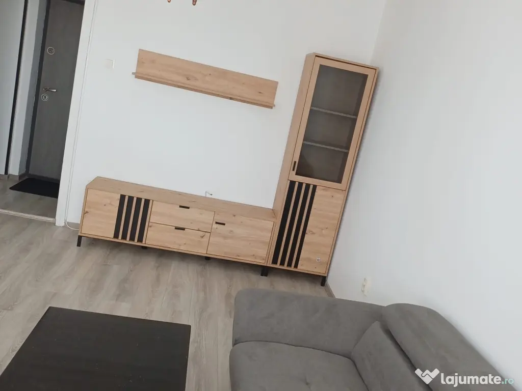 Apartament 2 camere de inchiriat central 