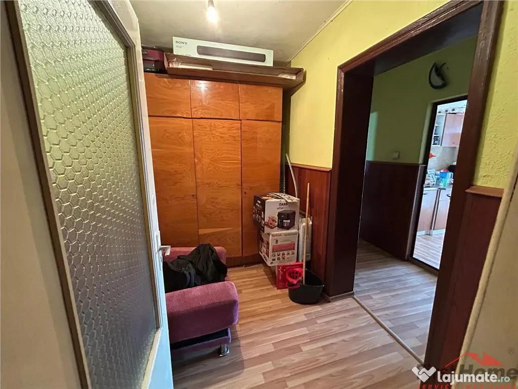 Apartament cu 2 camere de , 62mp, zona centrala. 