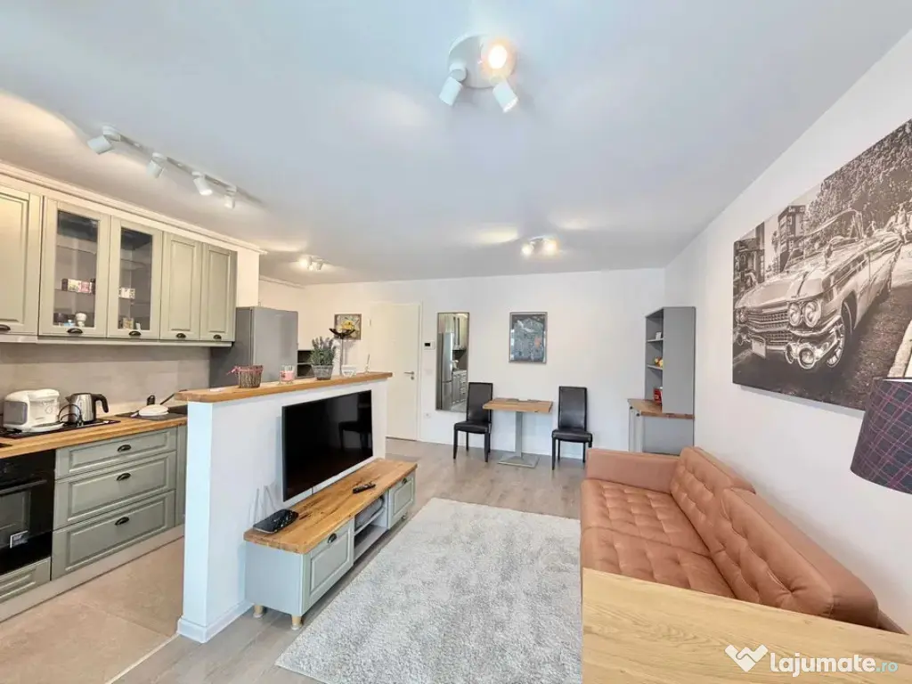 Studio la etaj intermediar, cu balcon si loc de parcare, sit 