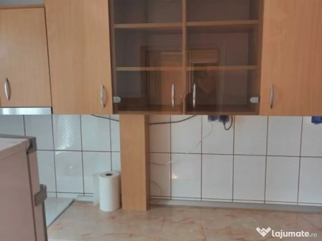 Piata sudului etaj 6 aleea secuilor 