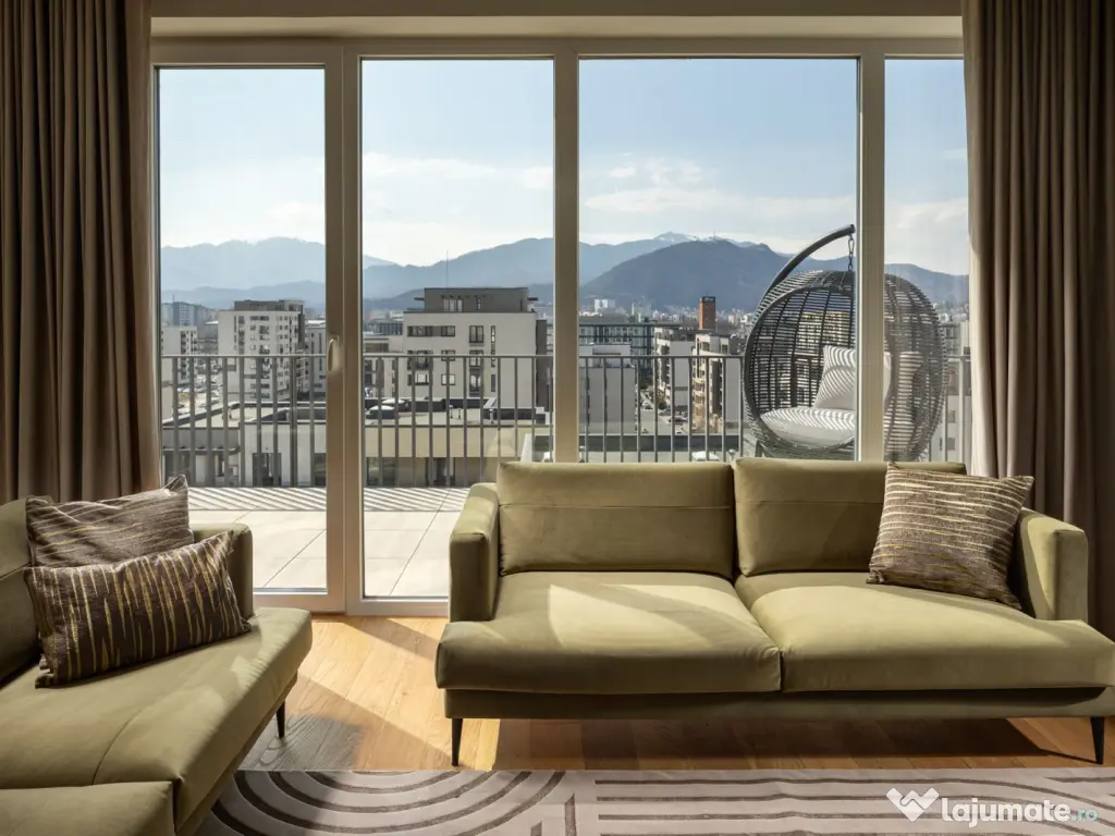 De inchiriat Penthouse 3 camere