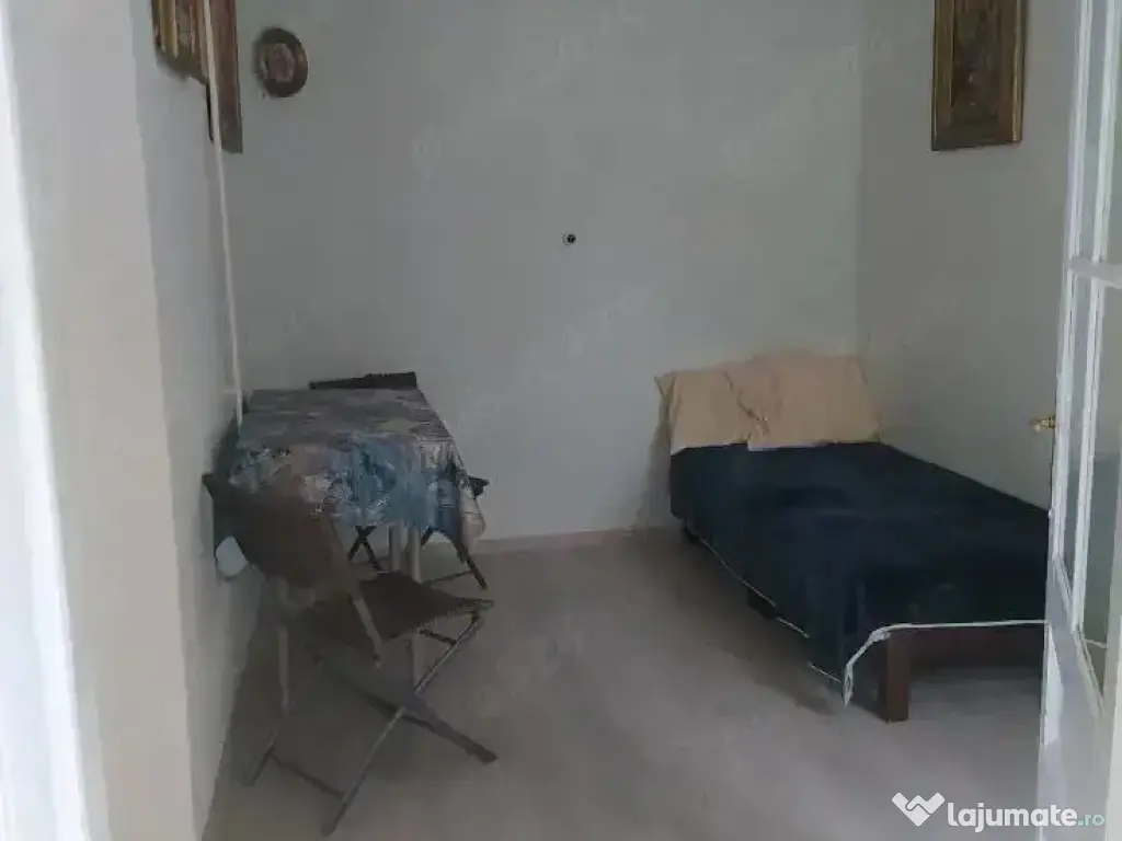 Inchiriez casa 3 camere zona Gradiste 