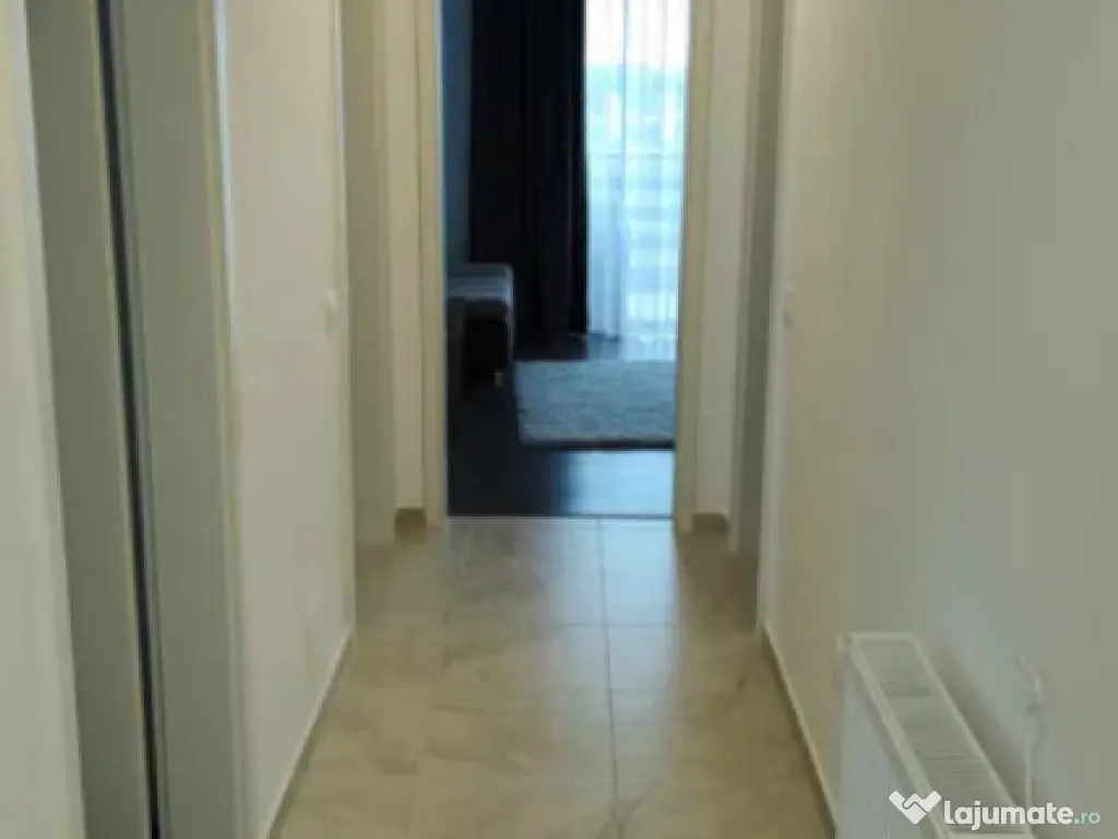 Apartament 2 camere, decomandat - zona Sanpetru 