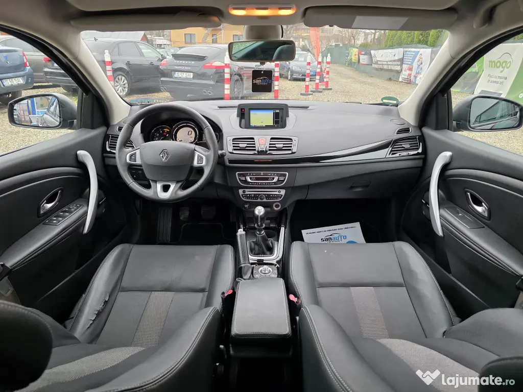 Renault Megane 2012 1.9 dCi 130 CP euro 5 / RATE fara avans 