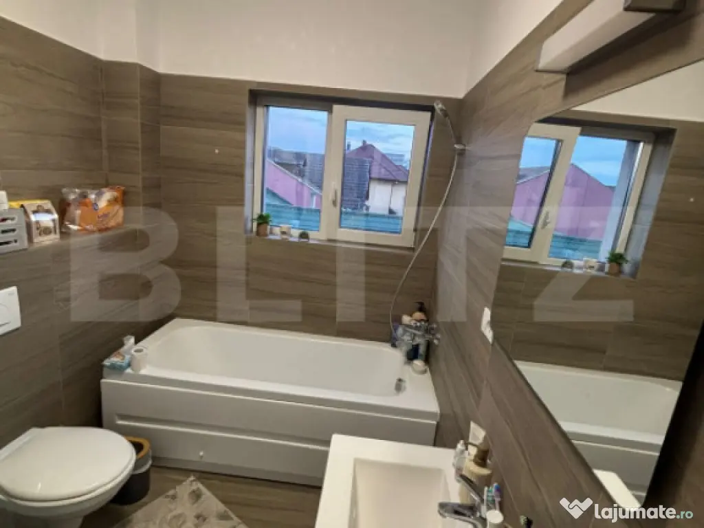 Apartament 2 camere, 54 mp, zona Lipovei