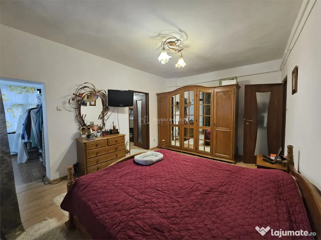 Casa / Vila 5 camere - Vitan / Nerva Traian 