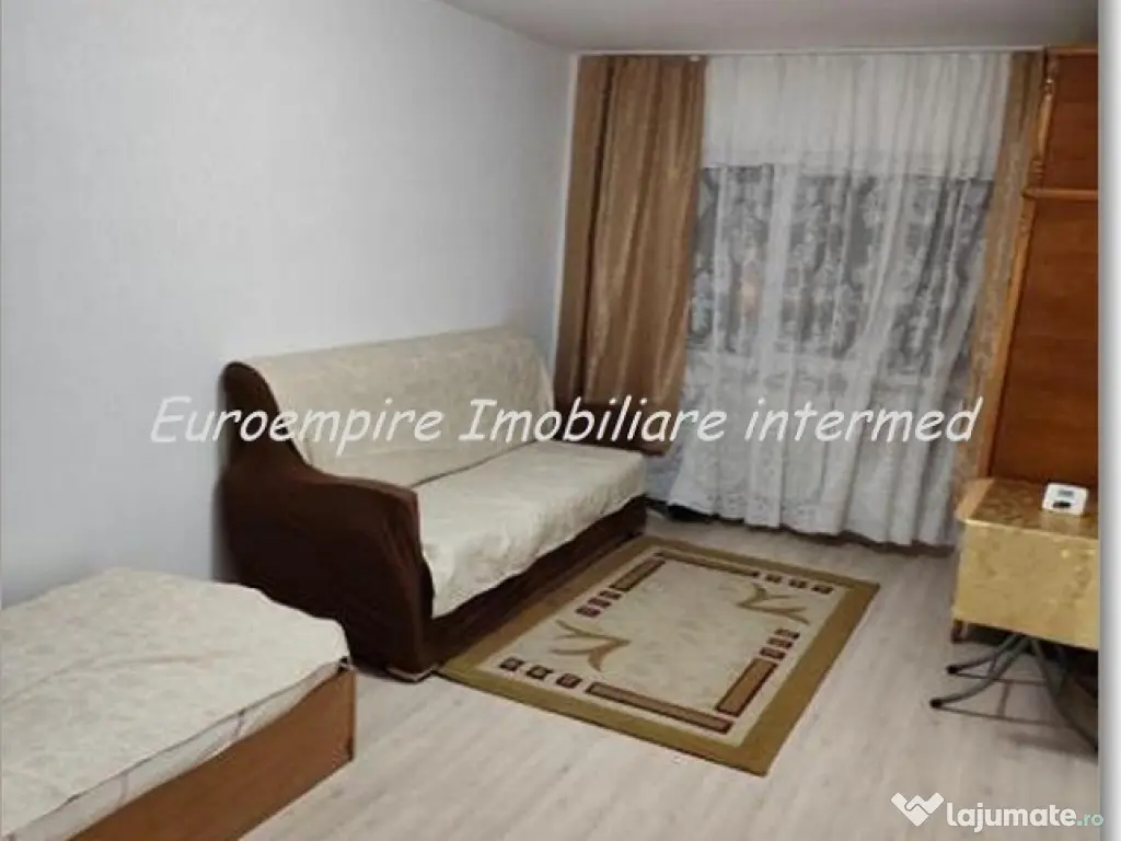 Apartament 2 camere decomandate zona KM 5 