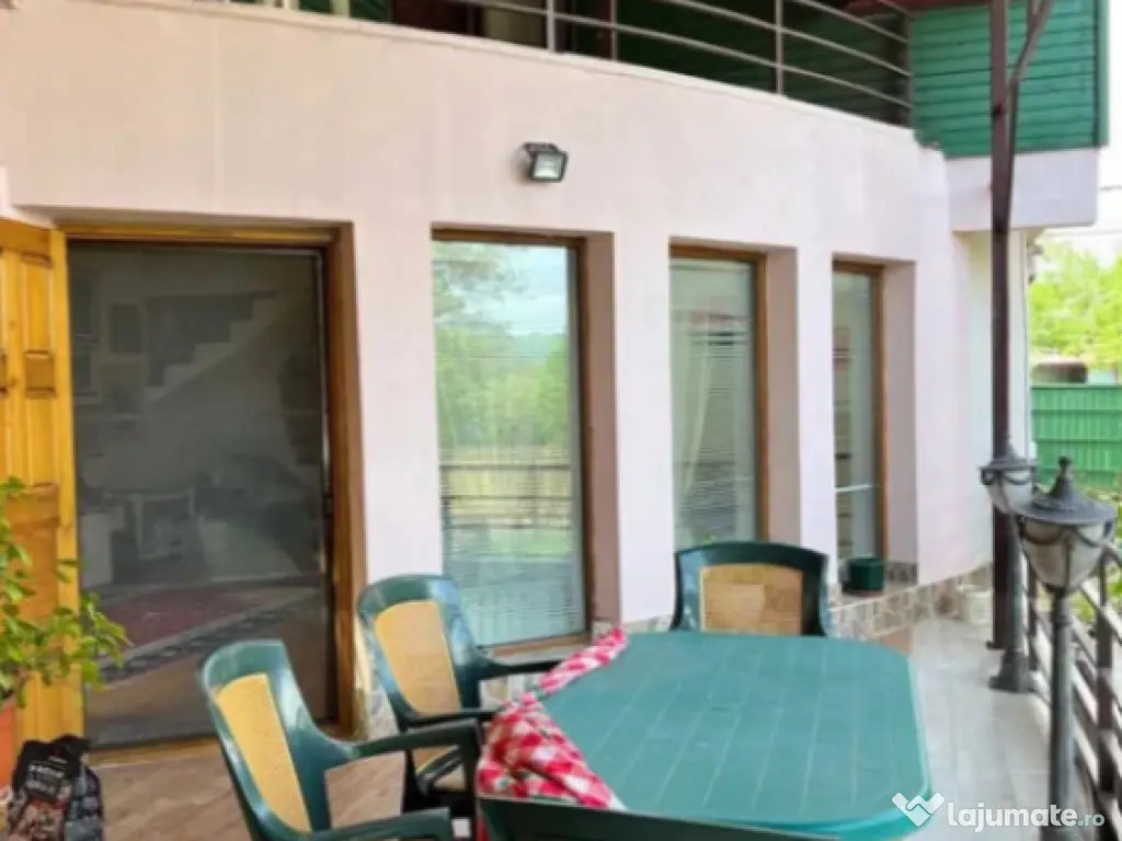Casă de vacanță completă, gata de mutat de vanzare in Br 