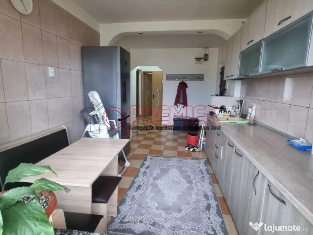 Piata Sudului - Anton Bacalbasa - Apartament de 3 camere 