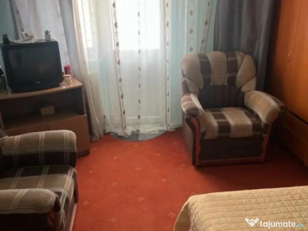 Apartament 2 camere decomandat , in Caracal, cartierul Dr. M 