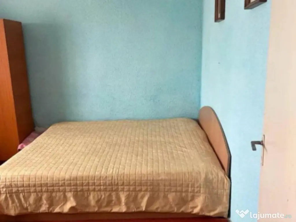 Apartament 2 camere decomandat , in Caracal, cartierul Dr. M 