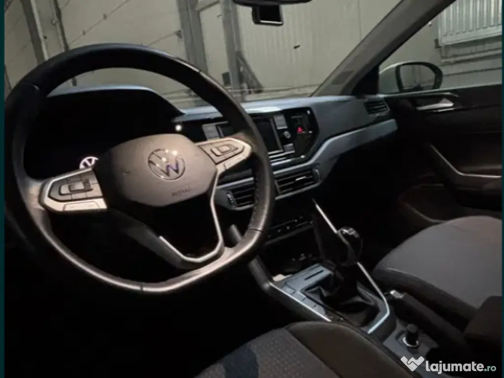 Vând Volkswagen Taigo 