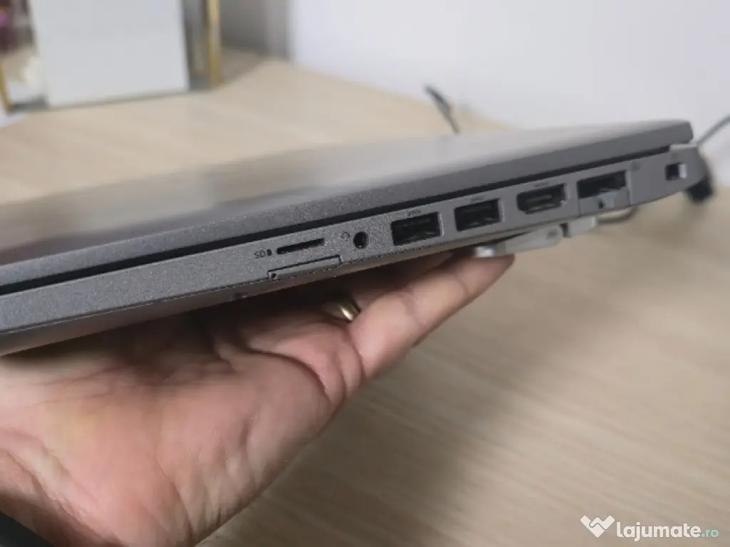 Laptop i7 gen 10 - Dell Latitude 5410 