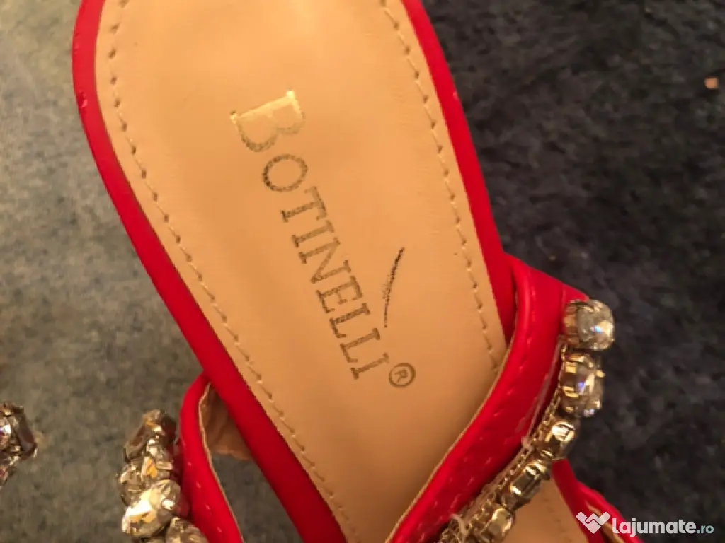 Sandale elegante marimea38 