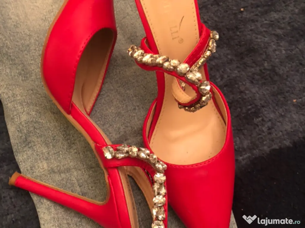 Sandale elegante marimea38 